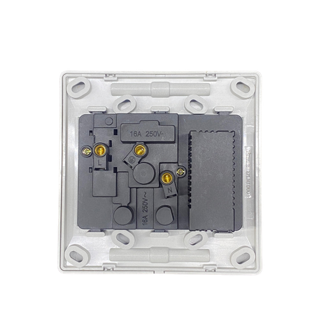 TYPE-C AND USB WALL SOCKET
